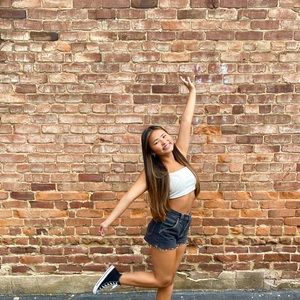 Meet your Posher, Kelli